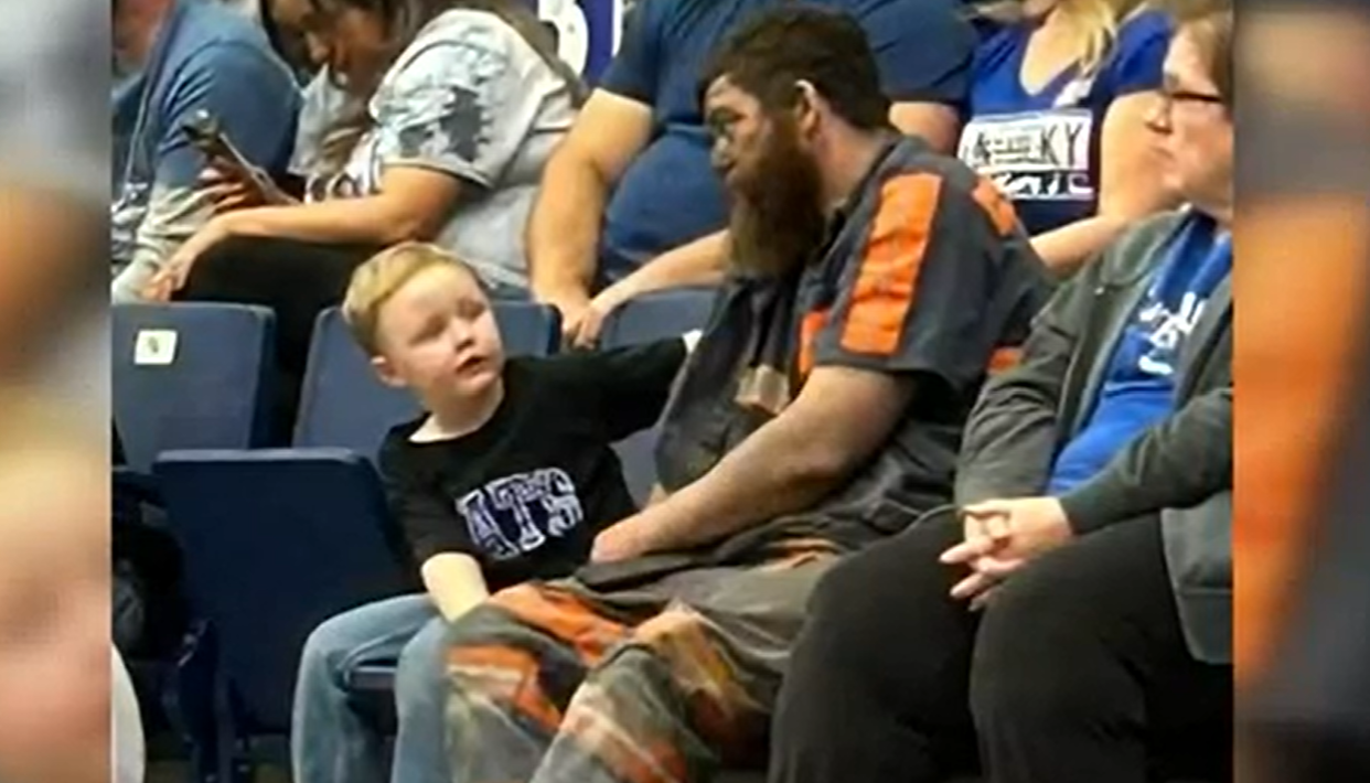 Photo Of Coal Miner With His Son At UK Basketball Game Goes Viral 
