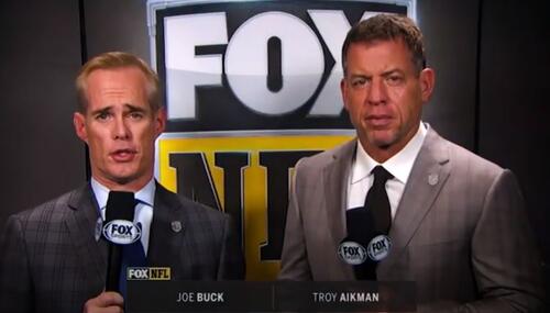 Joe Buck, left, Troy Aikman