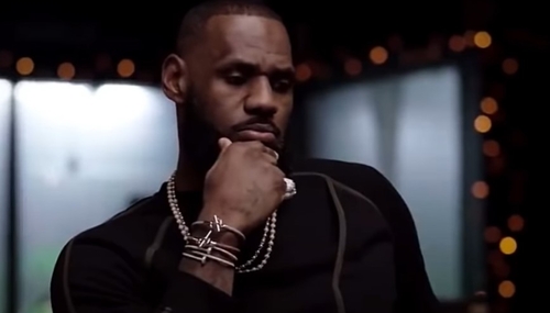LeBron James LeBron James