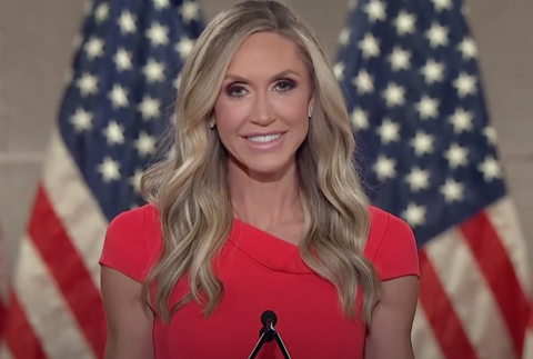 Big Tech Exodus: Lara Trump Moves Show to CloutHub After Facebook Censors Interview - Vimarsana News