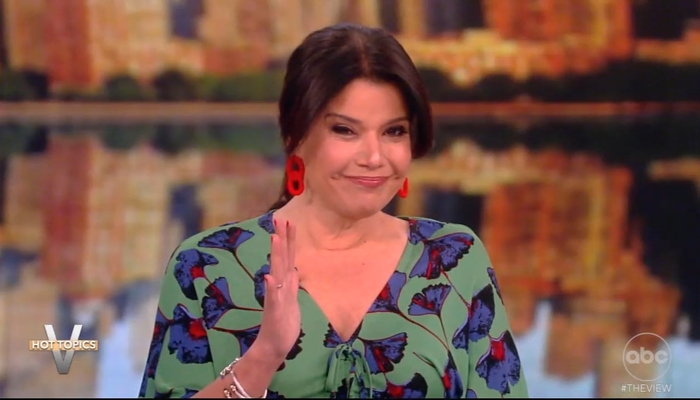 NextImg:Navarro Defends Menendez, Blames Wife, Argues ‘Costco Sells Gold Bars’