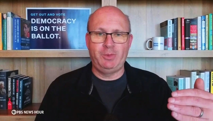 NextImg:PBS Host Geoff Bennett Cues Up Democrat Hack Lawyer Marc Elias to Bash Trump