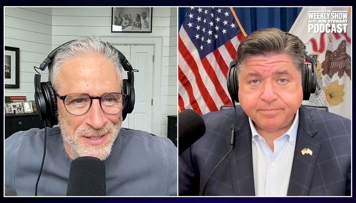 NextImg:Stewart Suggests ICE Heading To Chicago Is Like a Nazi Invasion