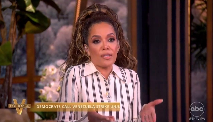 '100% Illegal': Sunny Hostin Equates Arresting Maduro to ‘Piracy’ and 'Kidnapping‘