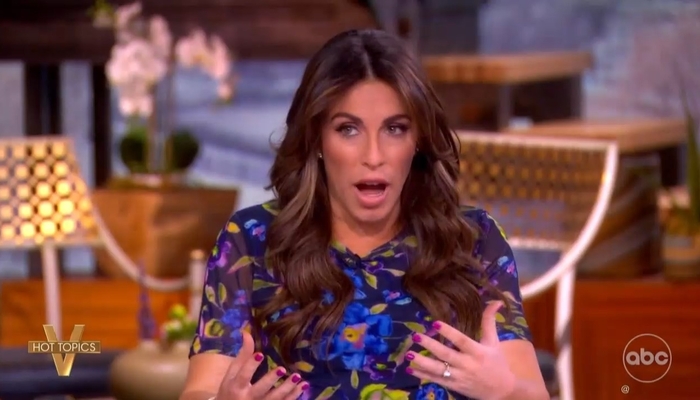 The View’s Token Republican Cheers Walz Deploying Guard Against ICE