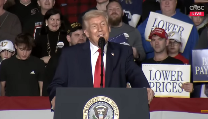 HIVE MIND MEDIA: How Dare Trump Try to ‘Shift Focus’ from ICE to Economy in Iowa!