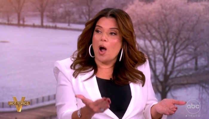 The View’s Fake Republicans: ‘Nazi’ ICE Agents Have Underdeveloped Brains