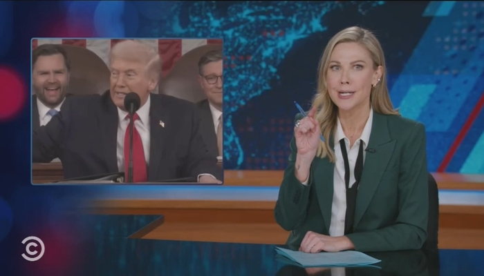 Lydic Claims Dems Didn't Stand Due To Trump's 'Tyranny And Lawless Behavior'