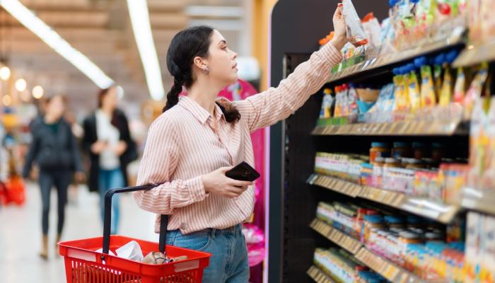 US GDP Growth Surpasses Expectations in Third Quarter Fueld by Consumer Spending